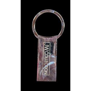 JW Collection Sleek Bright Silver Tone Keychain